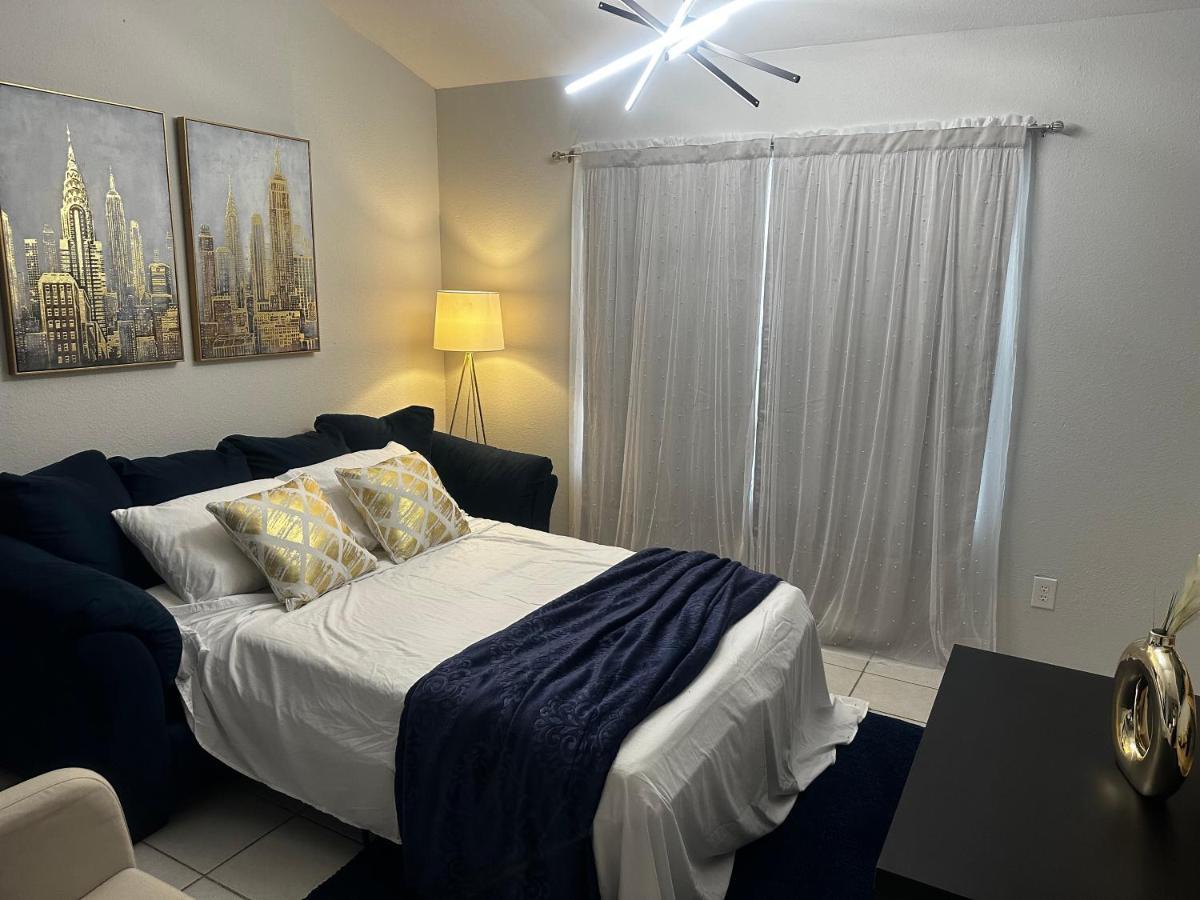 Traveler Stay Plus Eagle Pass Exterior photo